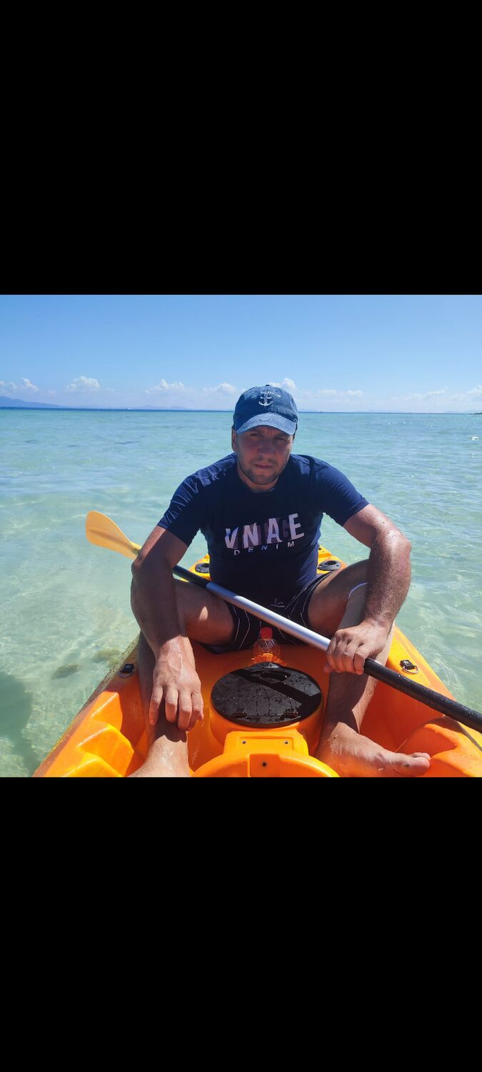  43805298  , 44 ,    -