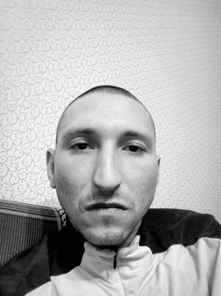  31935928  Vlad, 30 ,    