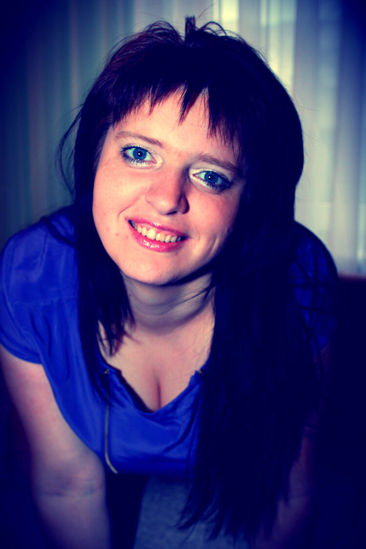  5620108  KAROEDKA, 39 ,    