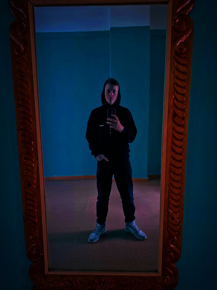  40378328  , 20 ,    