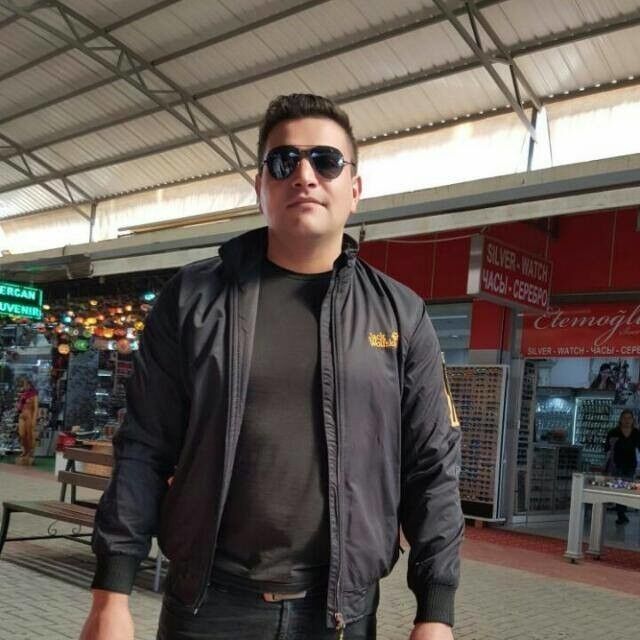  19797848  Raul, 38 ,    