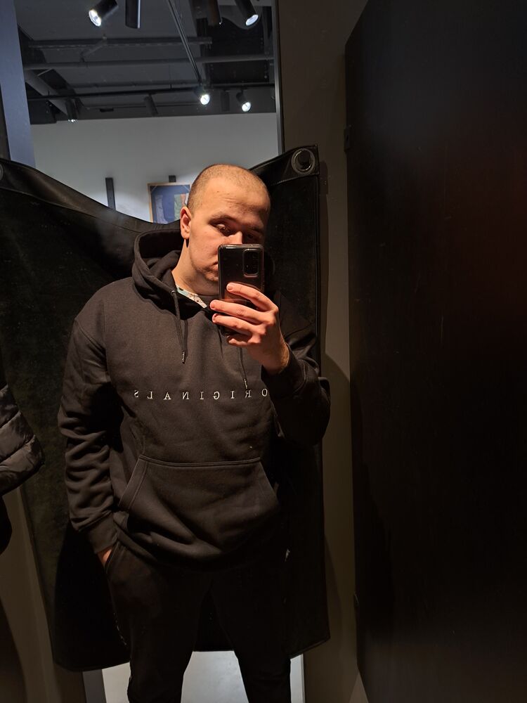  33380998  , 20 ,    
