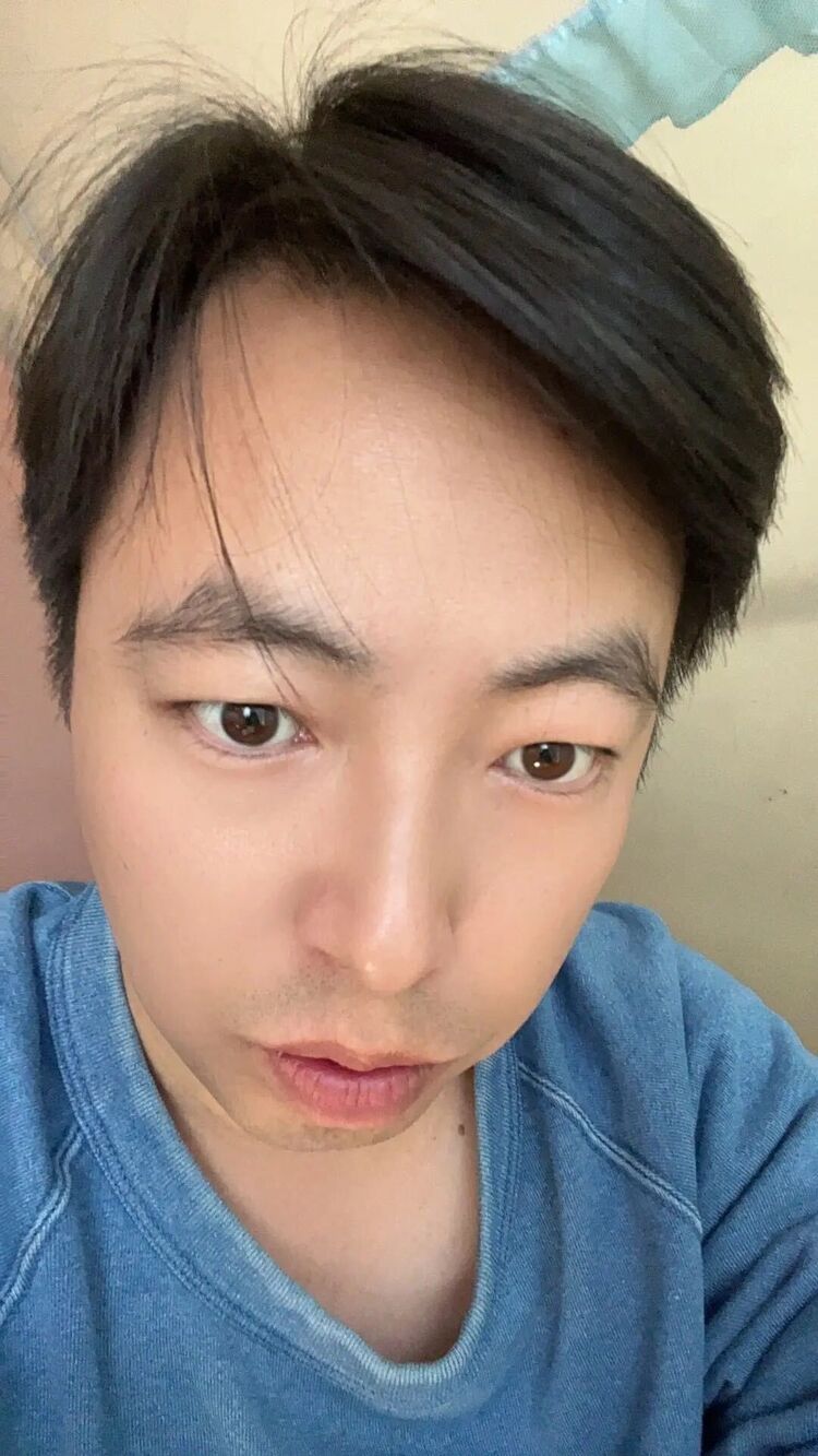  ,   Leo, 34 ,   ,   