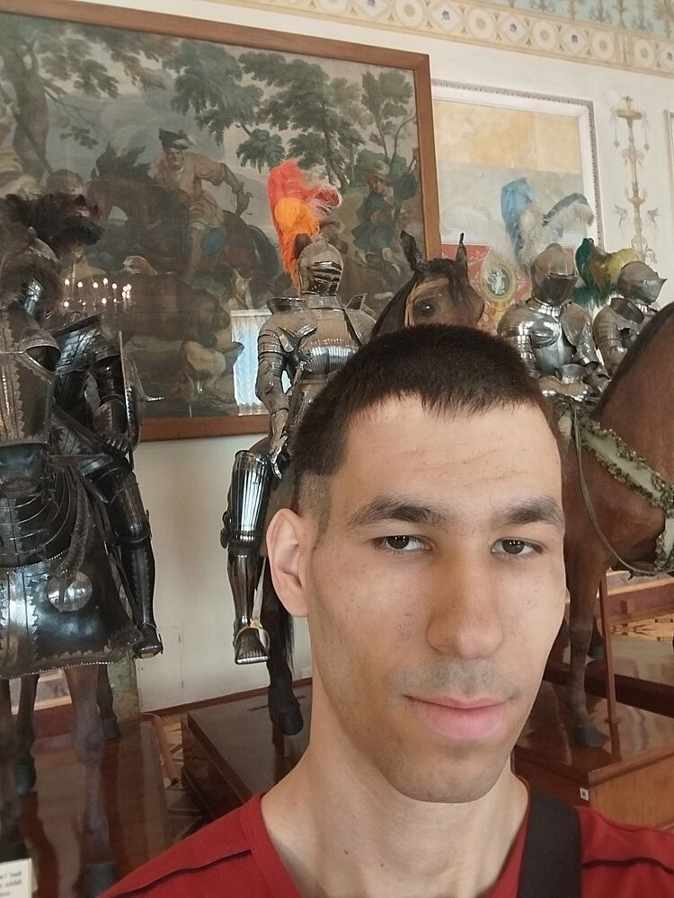  35438368  , 29 ,    -