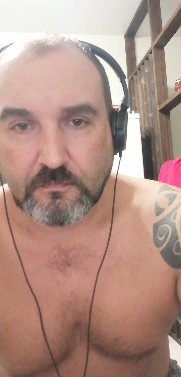  --,   , 48 ,     , c 