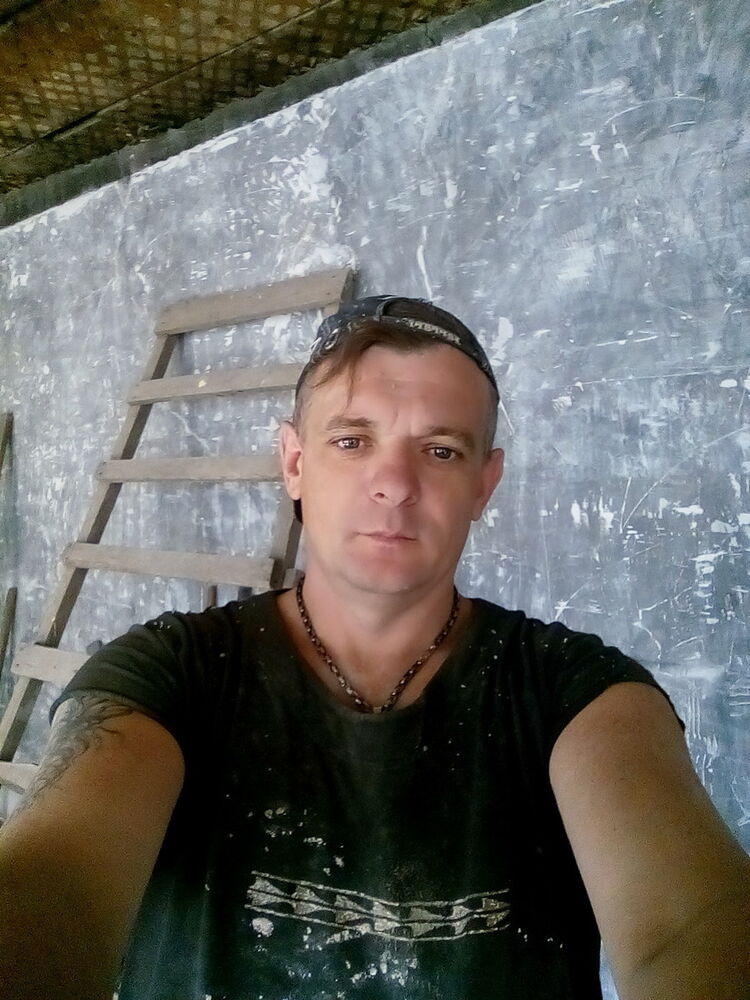  10308708  Sergey, 45 ,    