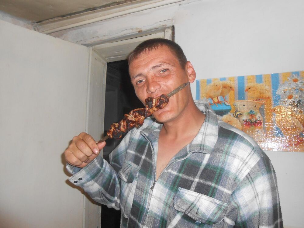  ,   Alex, 40 ,   ,   , 