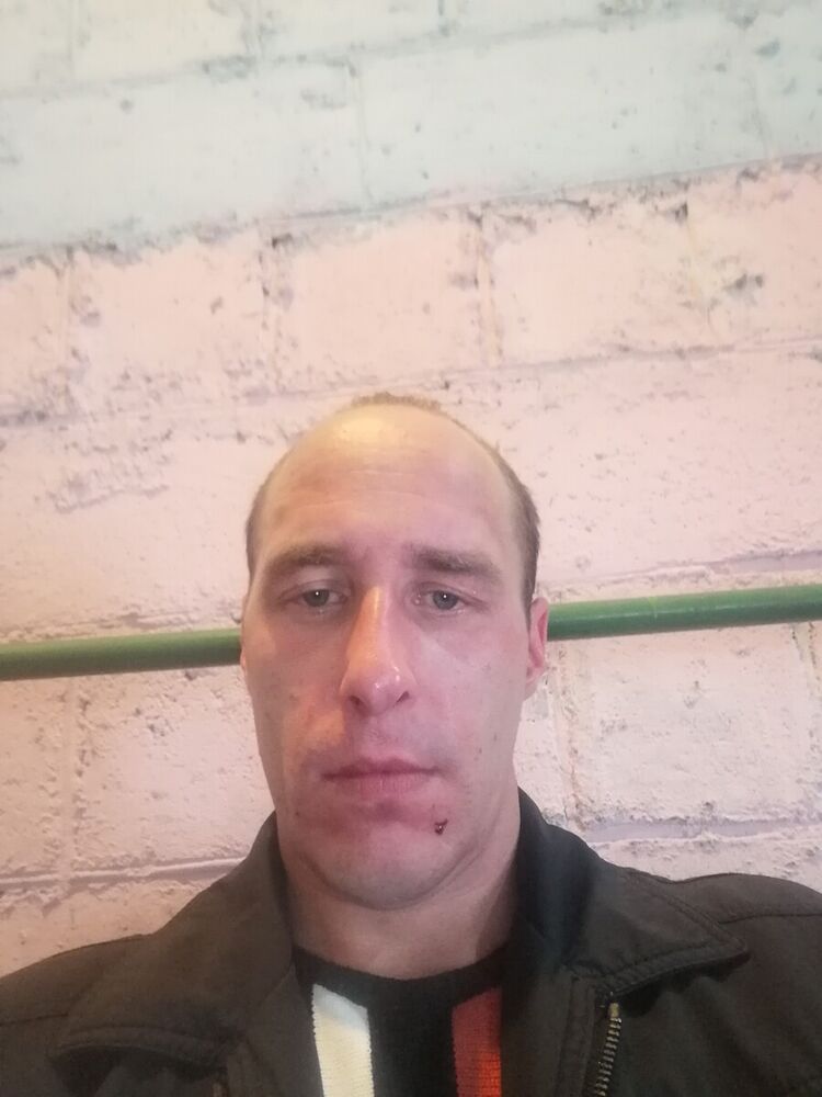  21124838  , 43 ,    