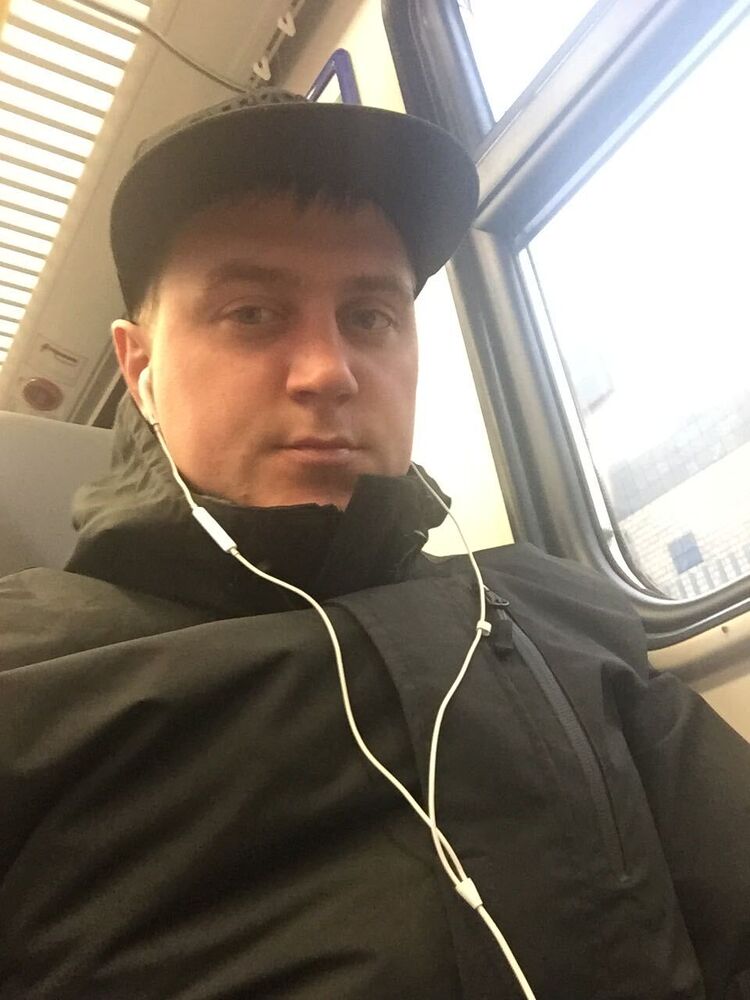  32517078  , 33 ,    
