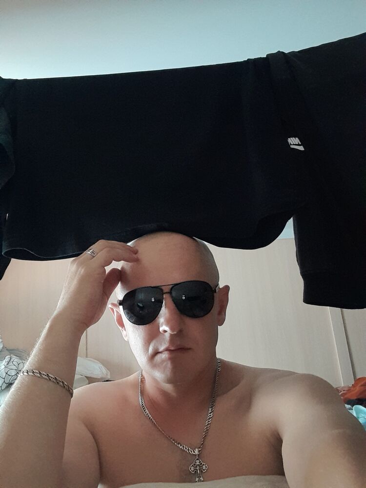  ,   Maxim, 39 ,   ,   