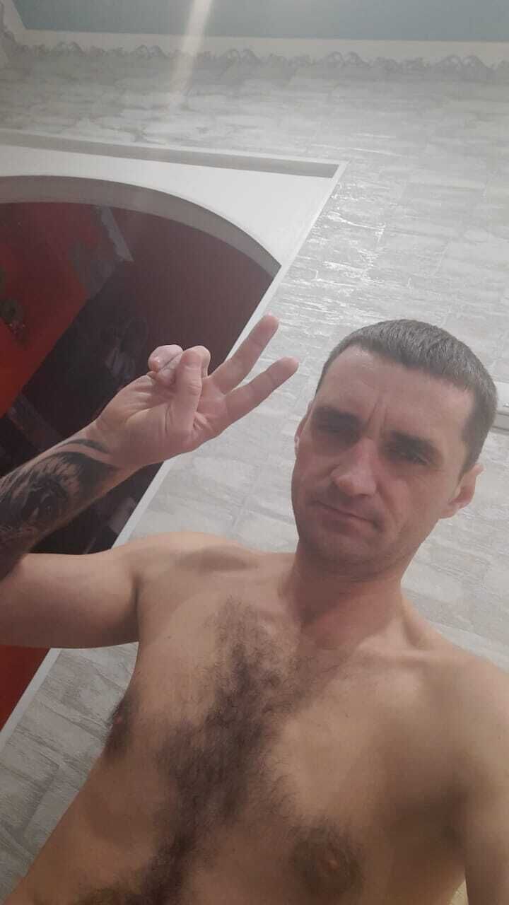  46511958  , 37 ,    