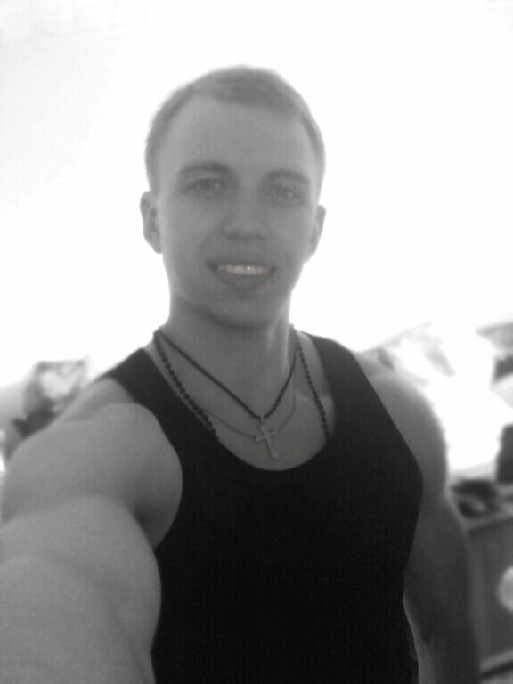  48408708  Victor, 26 ,    
