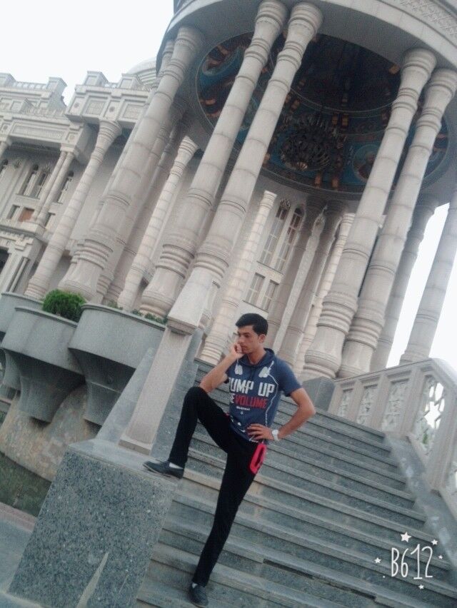  11064308  Iskandar, 36 ,    