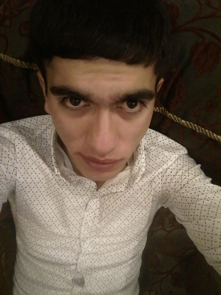  8741568  Cahangir, 34 ,    