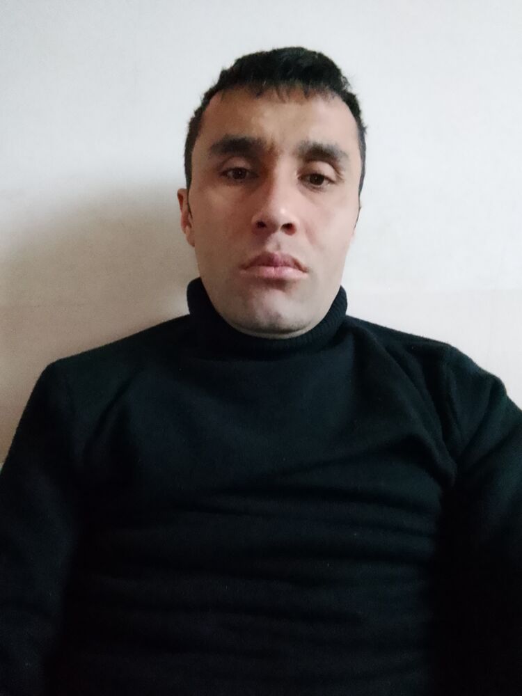  47977868  , 33 ,    