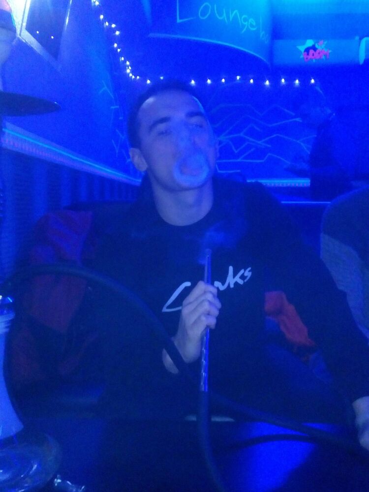  19011798  Almost Lover, 26 ,    