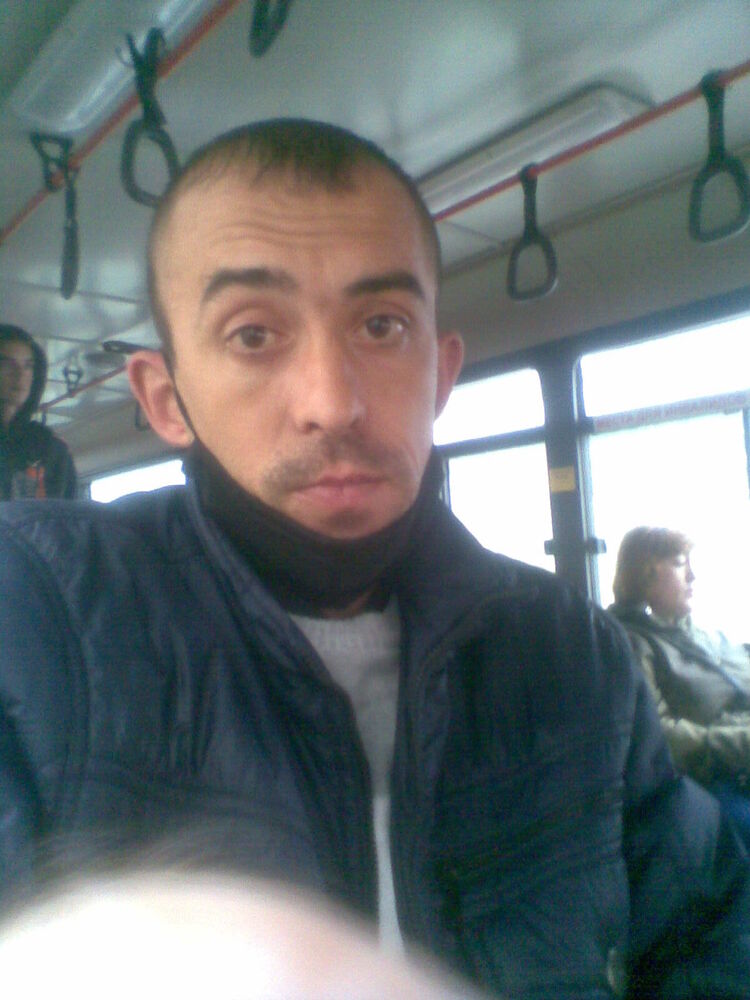  23822258  Max, 35 ,    