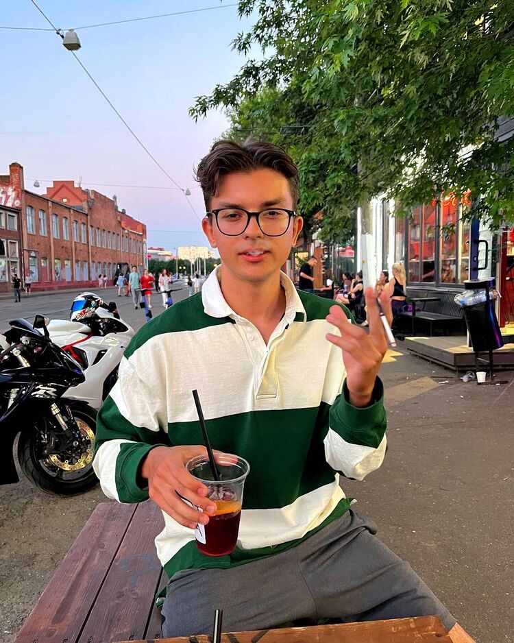 ���� 27512718 ����� ���������, 23 ����, ���� ���������� � ������