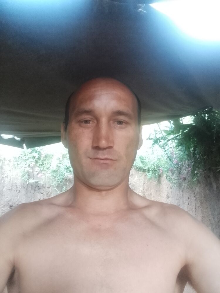  39357298  Alexander, 36 ,    