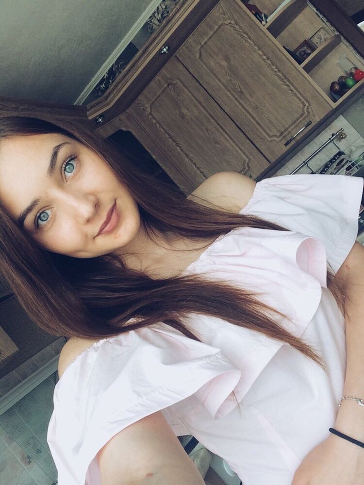  45733818  , 25 ,     