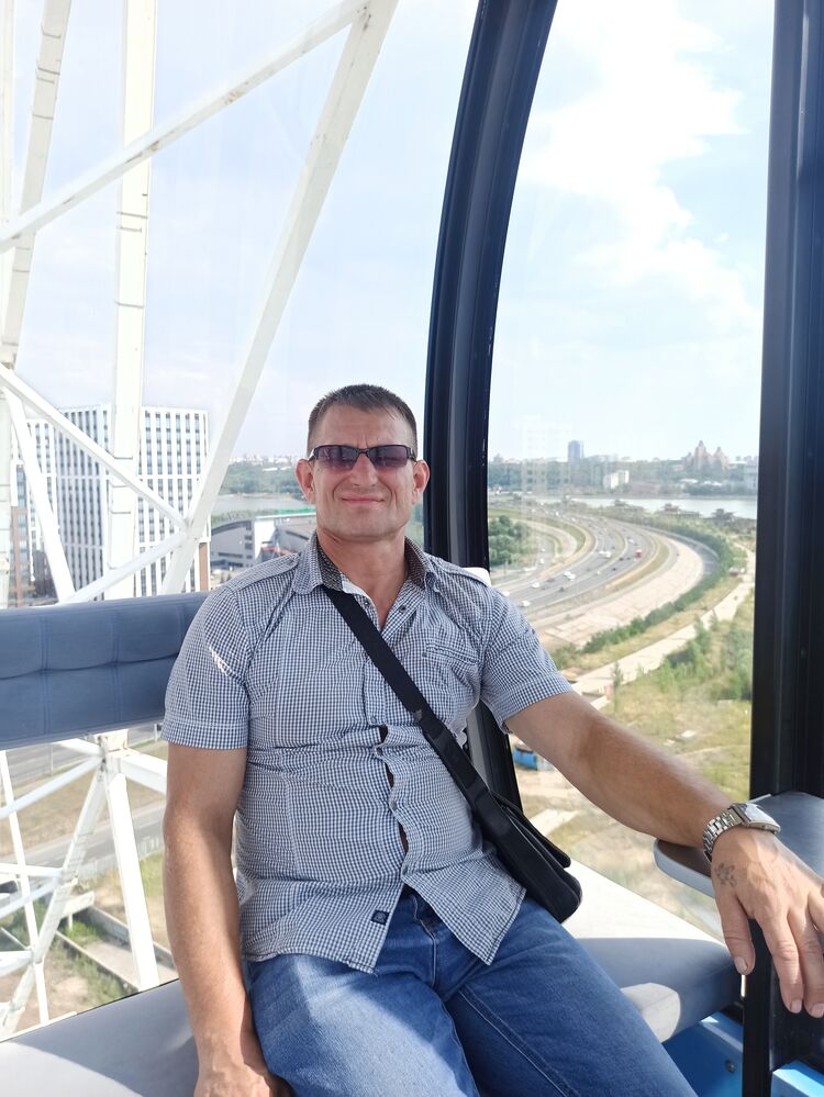  ,   Mikhail, 48 ,   ,   