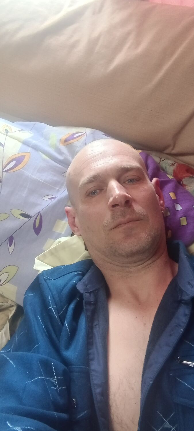  50028718  , 42 ,    