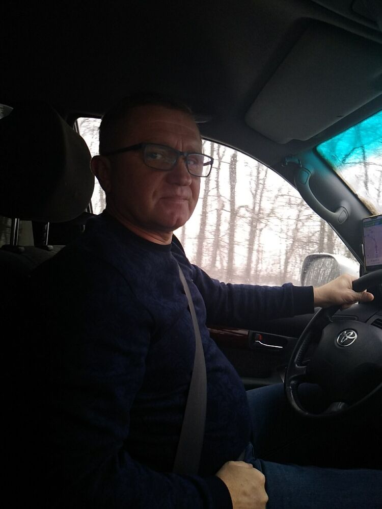  23215968  Andriy, 53 ,    Bohnice