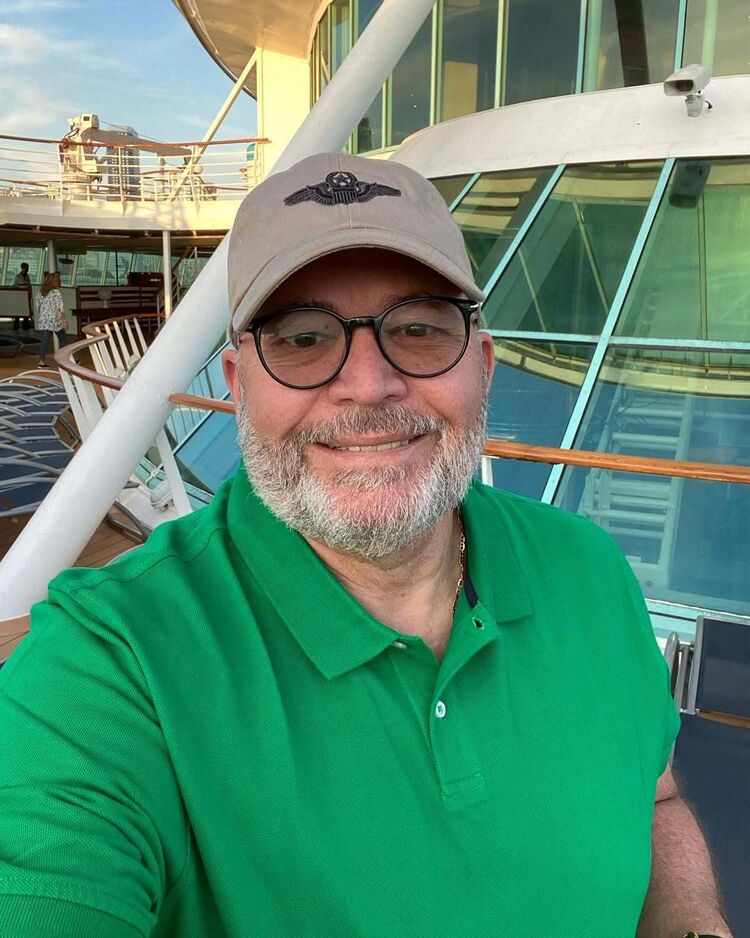 ���� 55529438 ������� Raphael, 63 ����, ���� ���������� � Madrid