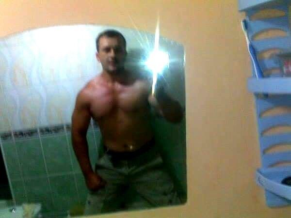  9790438  Sergiu, 45 ,    