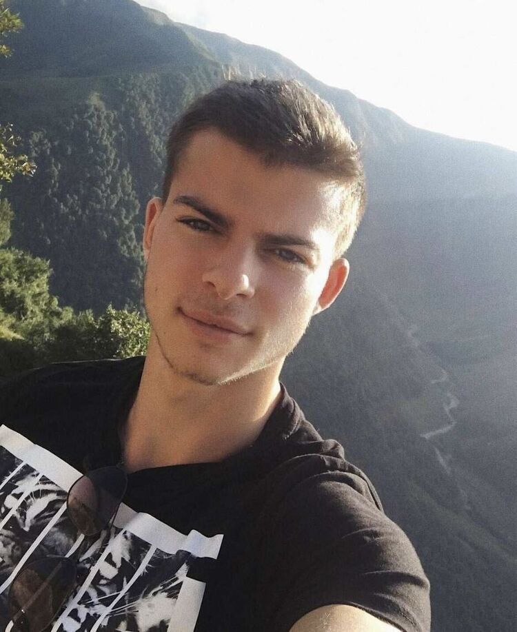   ,   , 30 ,  