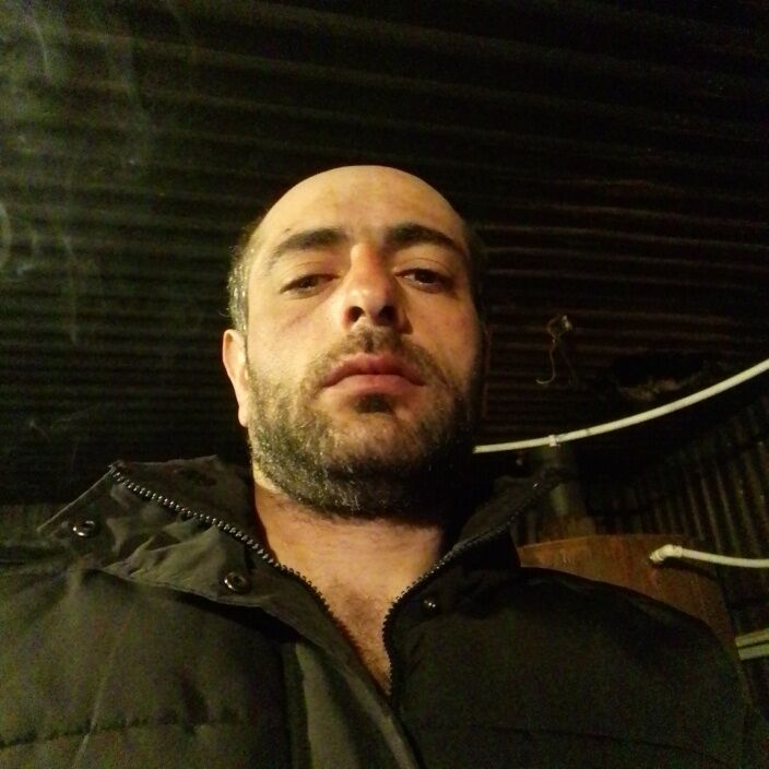  51816948  , 34 ,    