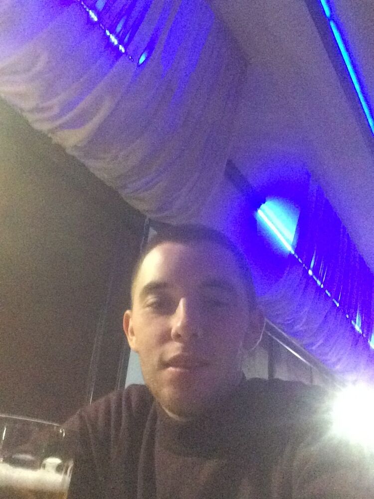  -,   Artem, 27 ,   
