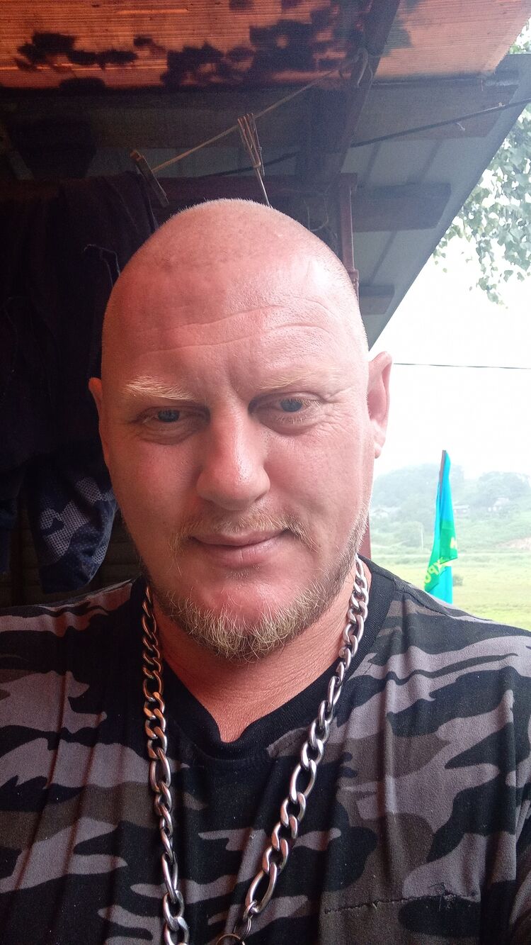  ,   Boris, 44 ,   ,   