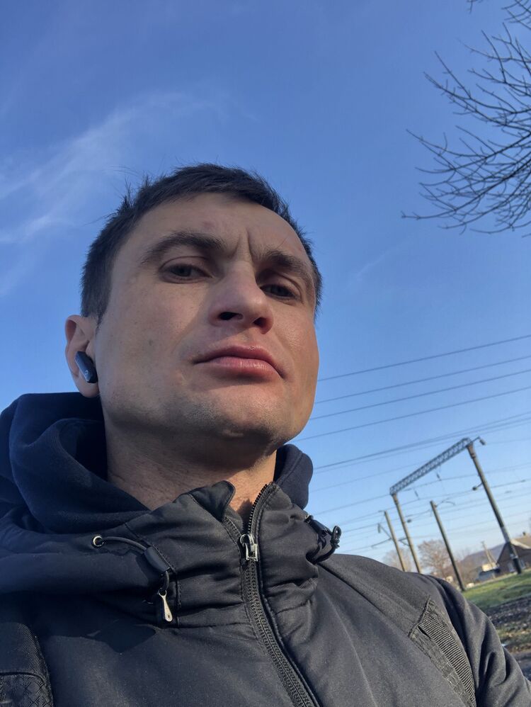  ,   Oleg, 33 ,   ,   