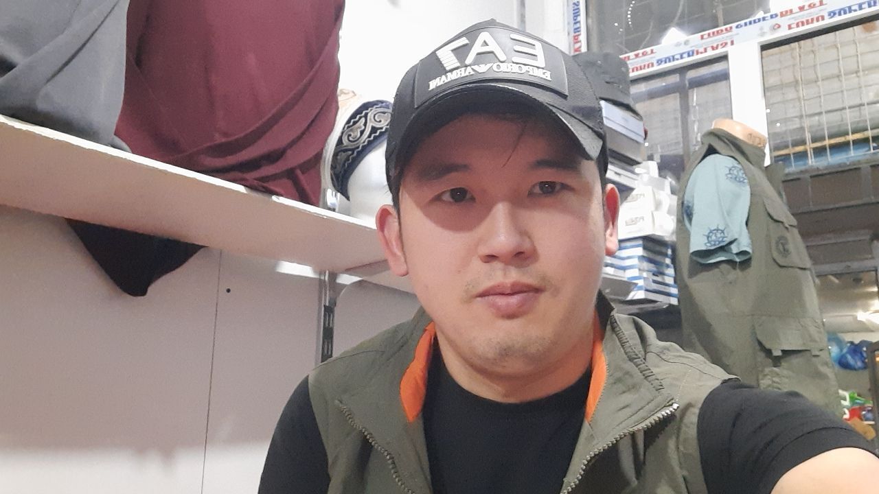  23410758  Timur, 35 ,    