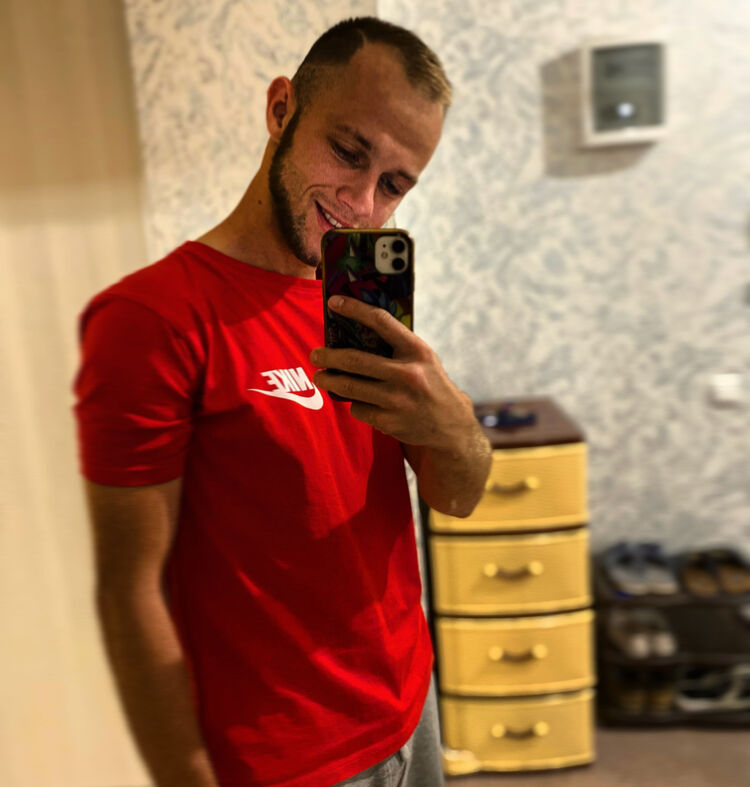  28926728  No Namik, 28 ,    