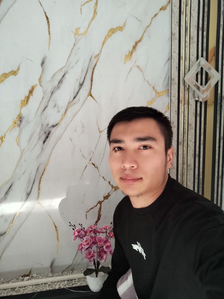  52934688   , 23 ,    
