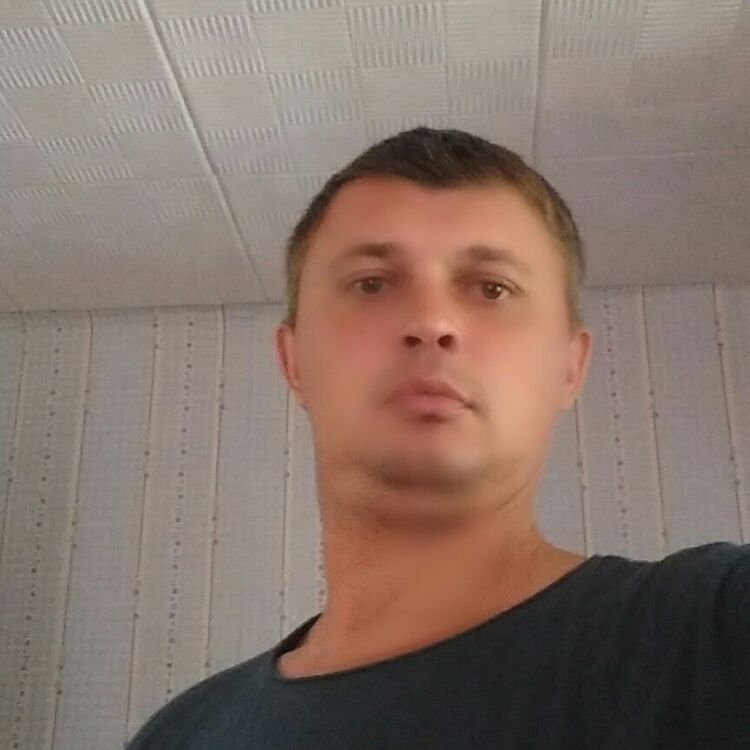  ,   Aleksandr, 46 ,   ,   , c 