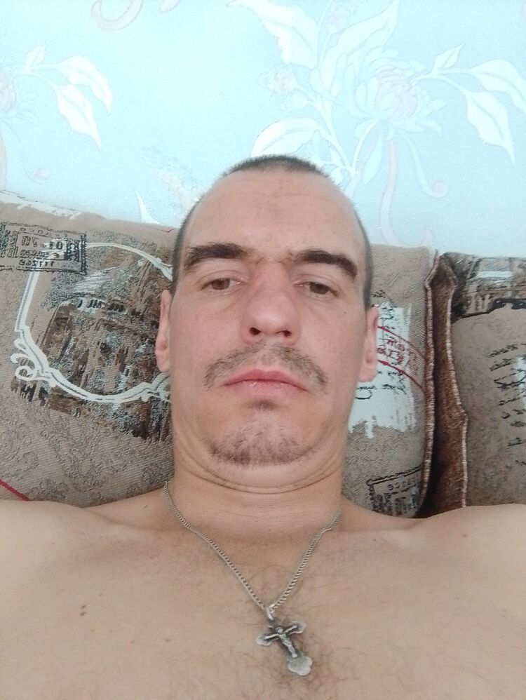  34325528  , 42 ,    