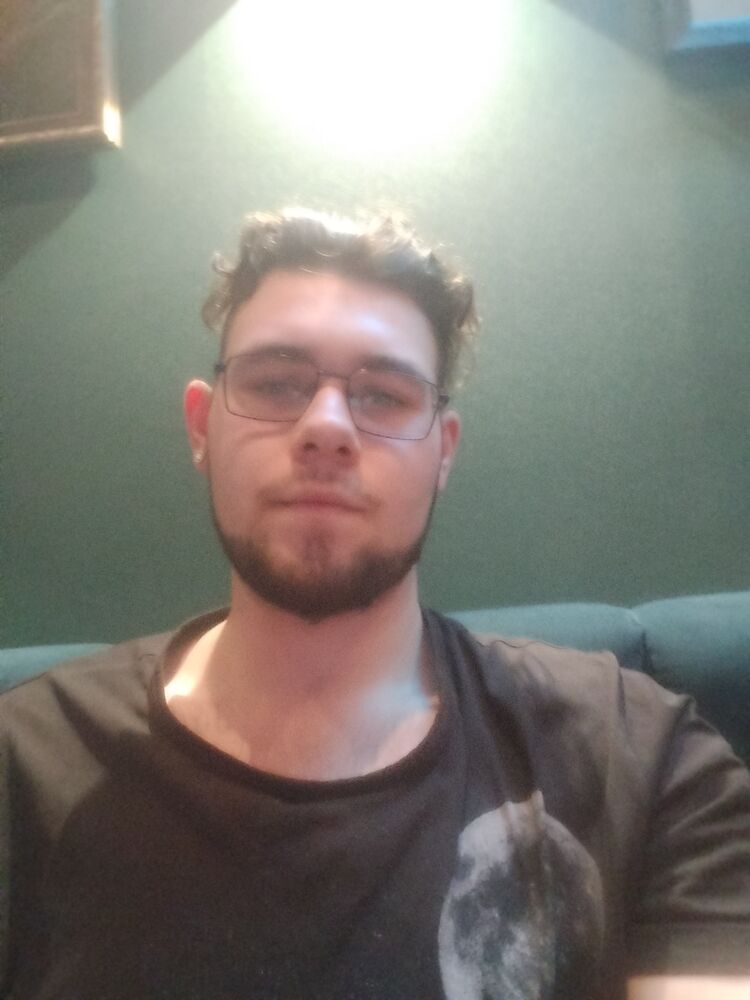  48646018  , 20 ,    