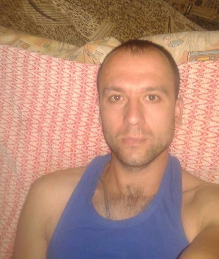  15117418  Arslan, 38 ,    