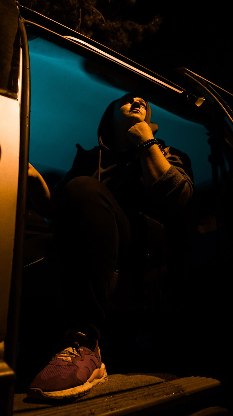  ,   Vladi, 30 ,   ,   