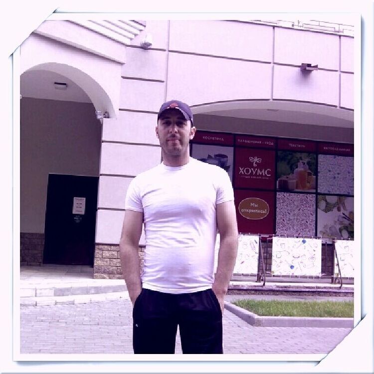  28583798  , 33 ,    
