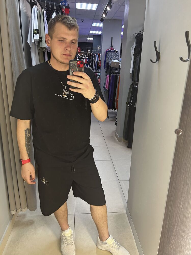  ,   , 28 ,   ,   