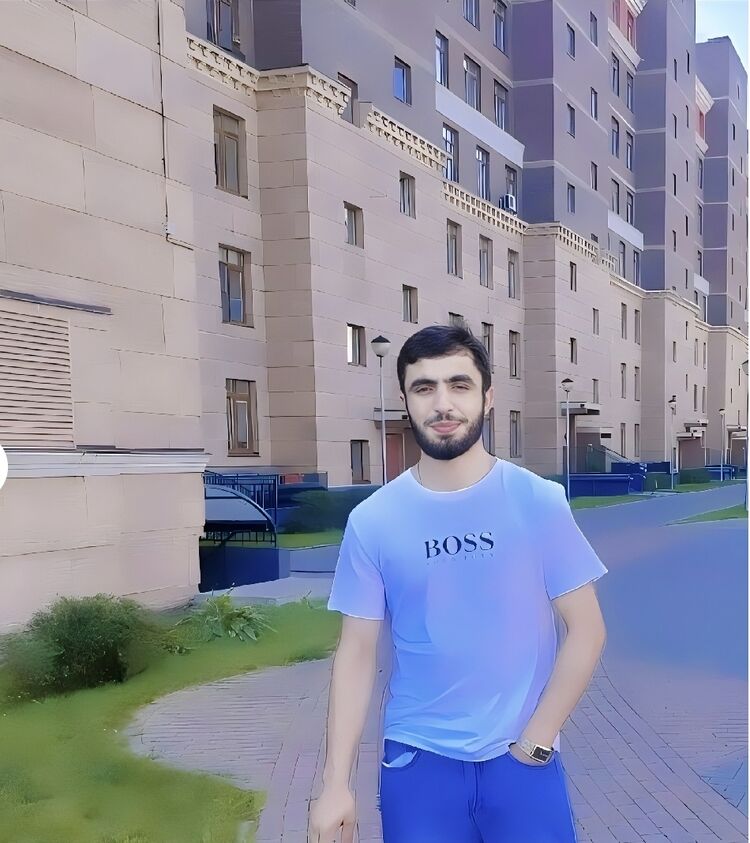  34400468  , 29 ,    