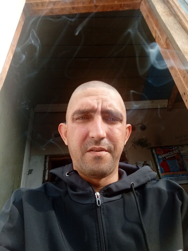  37104728  , 34 ,    