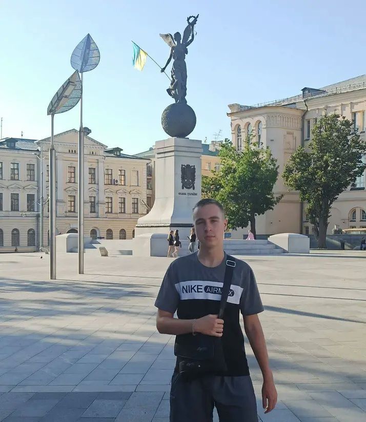  30714408  , 20 ,    