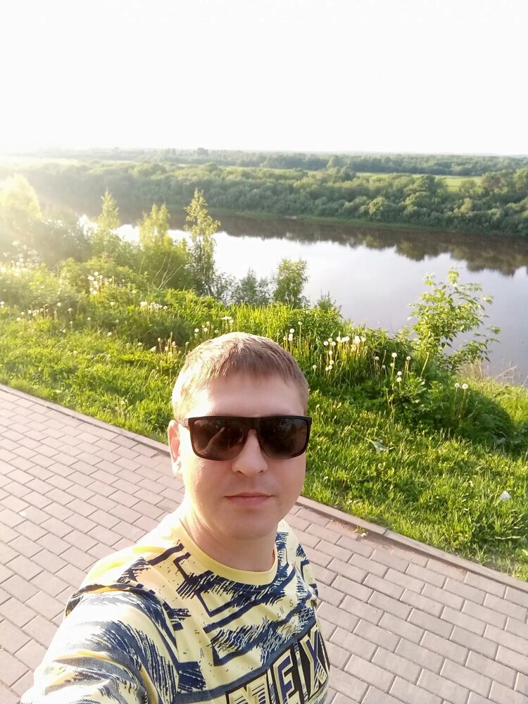  52737698  Vyacheslav, 34 ,    