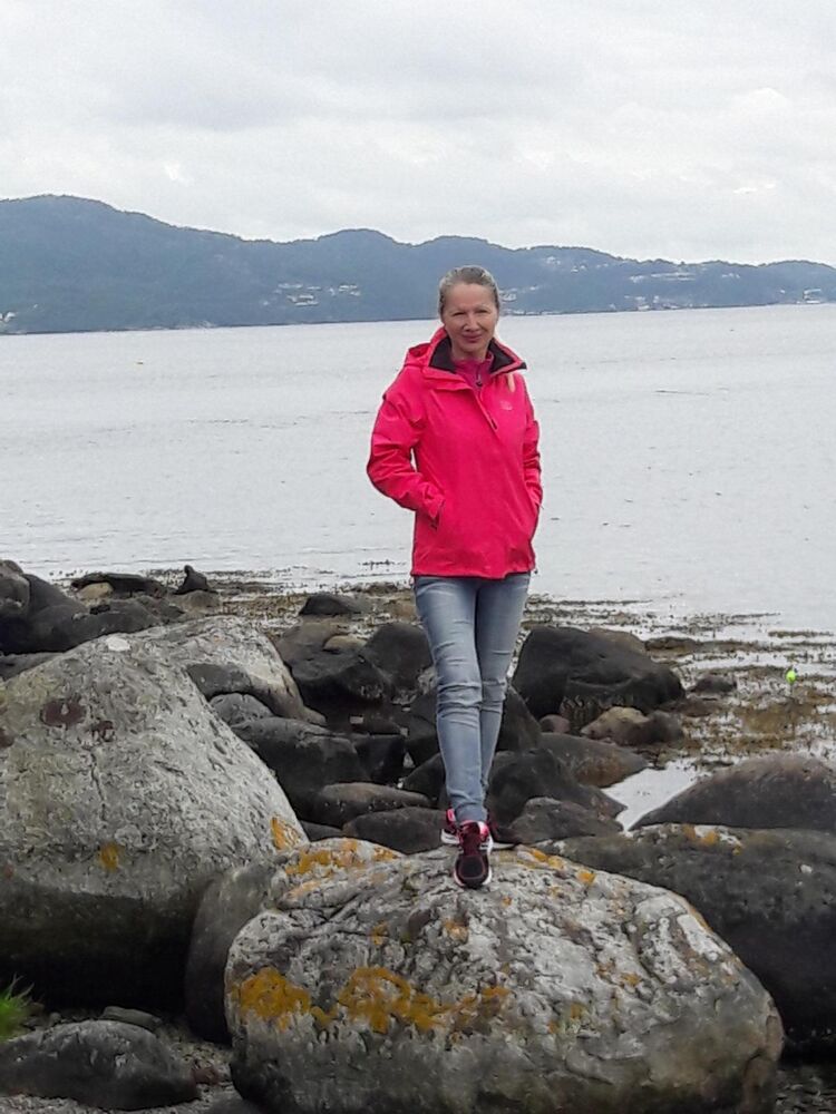  ,   Sviatlana, 51 ,   c , 