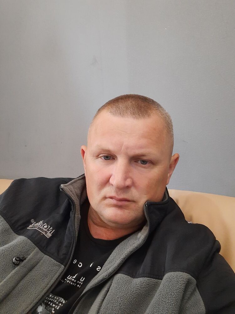  40296138  , 46 ,    